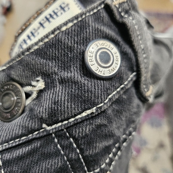 NWOT We The Free Palmer Cuffed Jeans - Picture 10 of 12